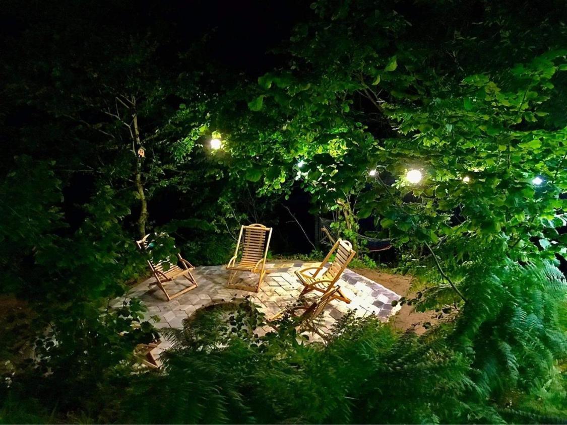 Woodpecker Ვუდფექერი Villa Batumi Exterior foto