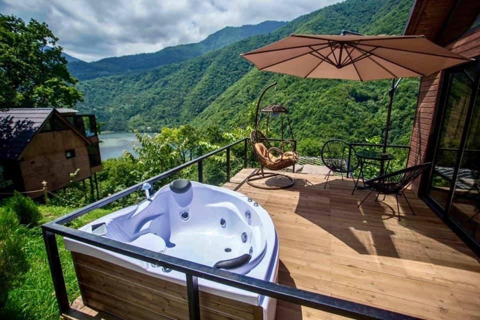 Woodpecker Ვუდფექერი Villa Batumi Exterior foto